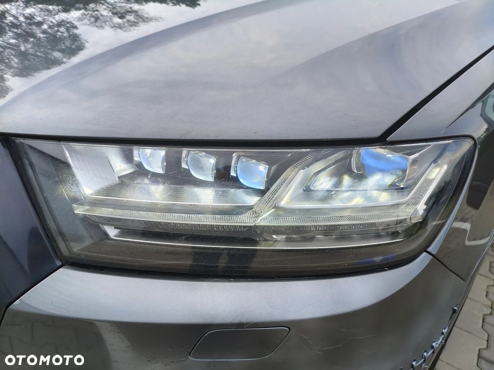 Audi Q7 - 21