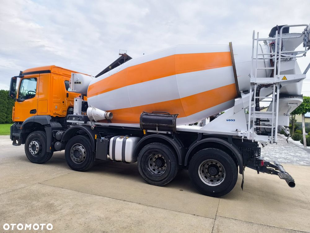 Mercedes-Benz Arocs - 6