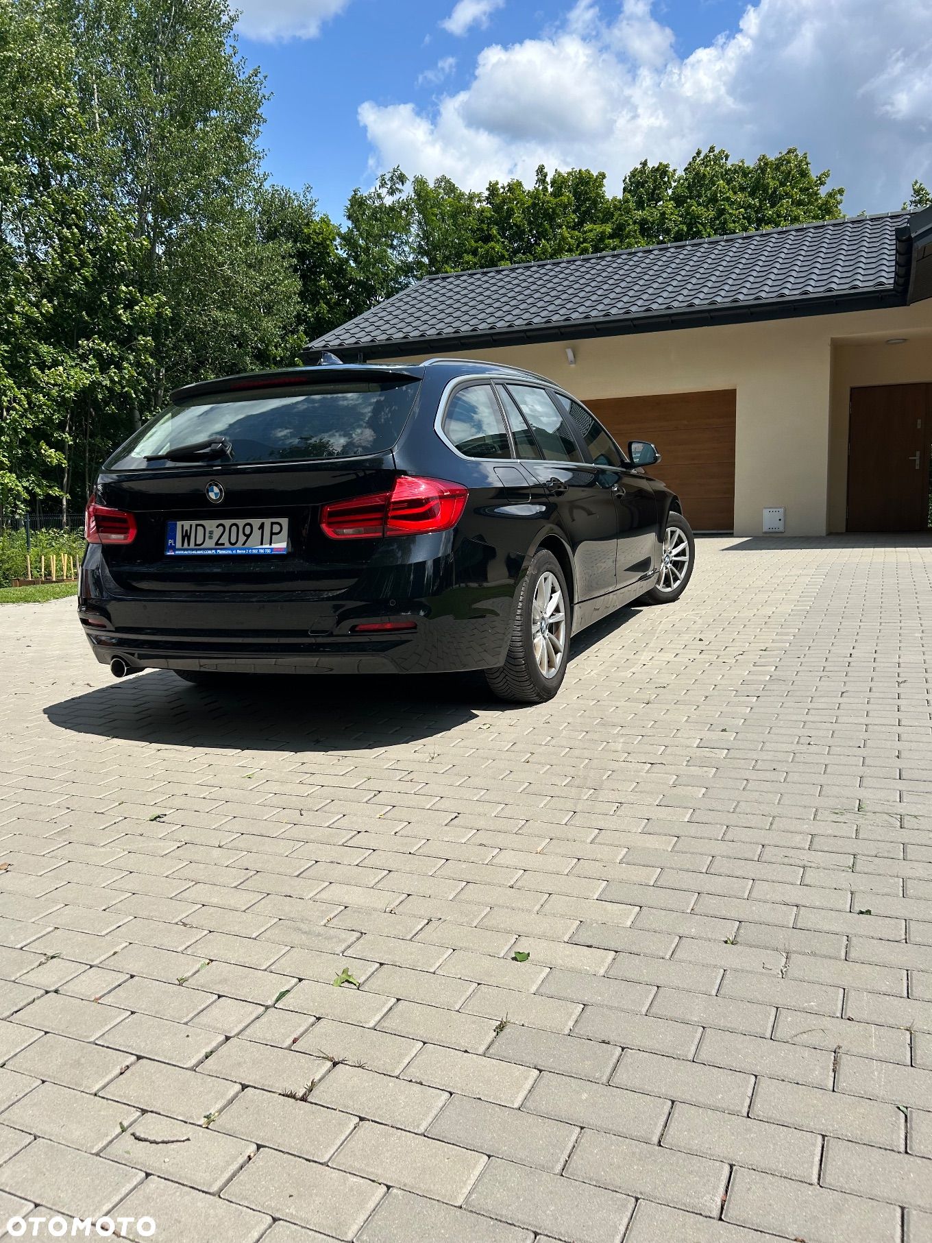 BMW Seria 3 318d - 1