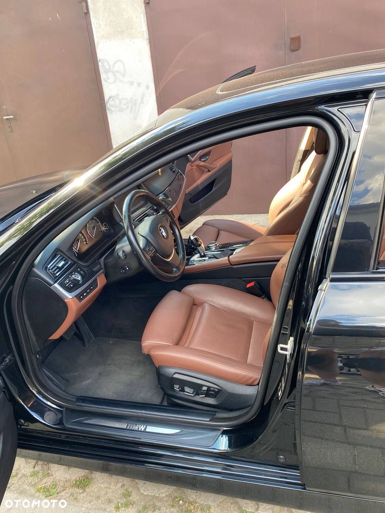 BMW Seria 5 530d Luxury Line - 18
