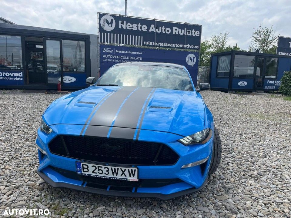 Ford Mustang - 2
