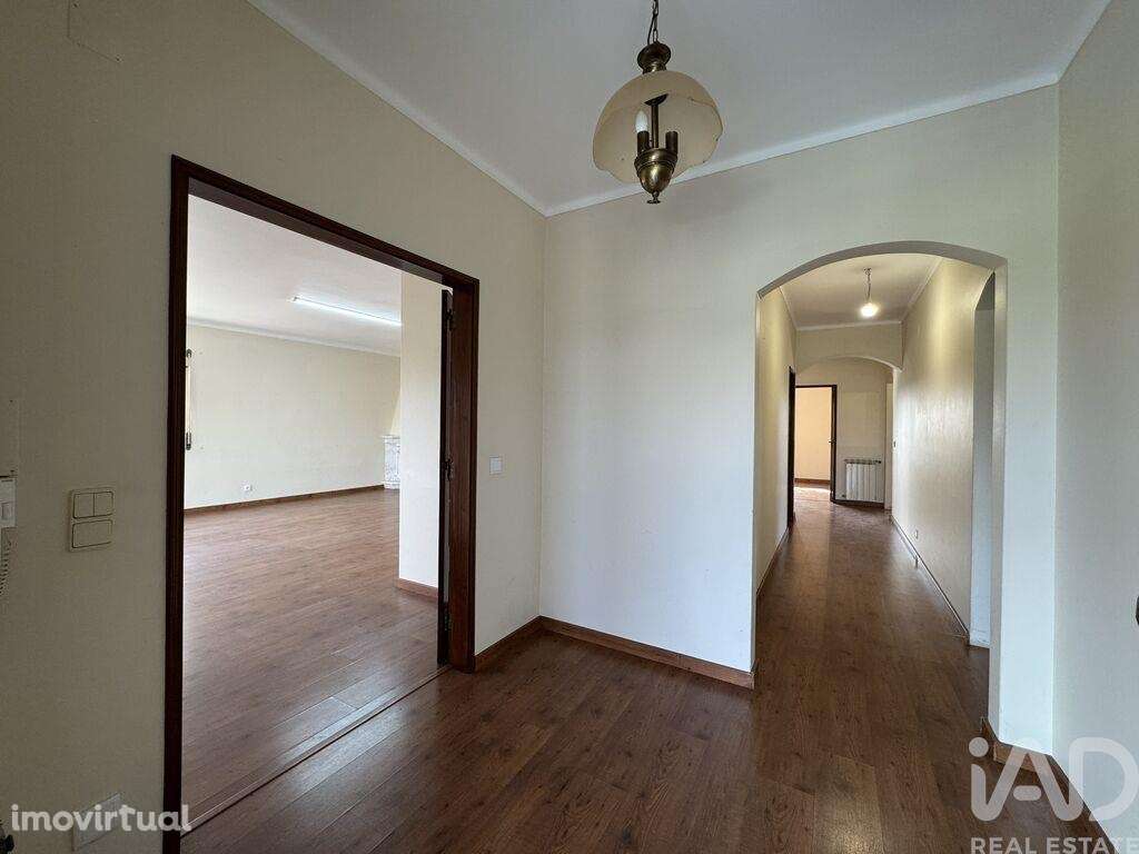 Casa / Villa T4 em Tomar e Santa Maria dos Olivais de 244 m2 - Grande imagem: 5/40