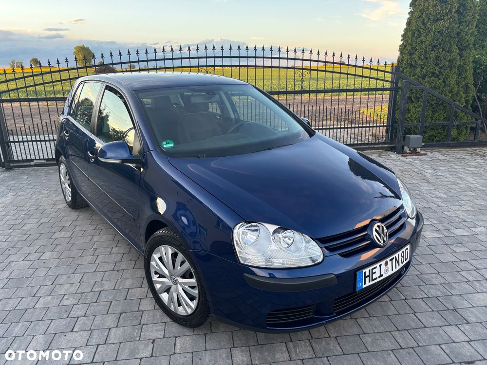 Volkswagen Golf 1.6 Basis - 2