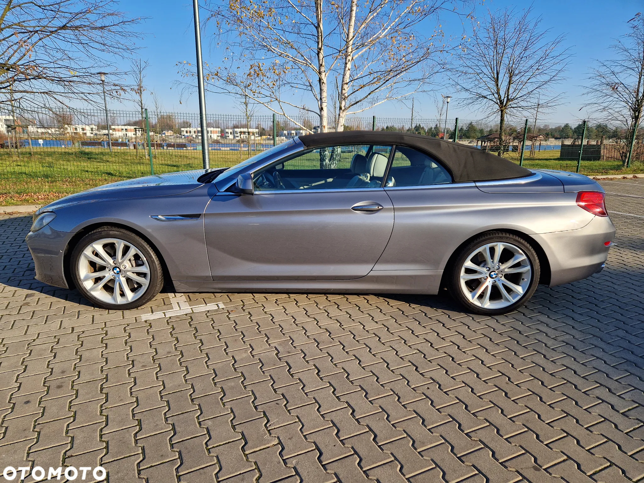 BMW Seria 6 650i xDrive Cabrio - 28