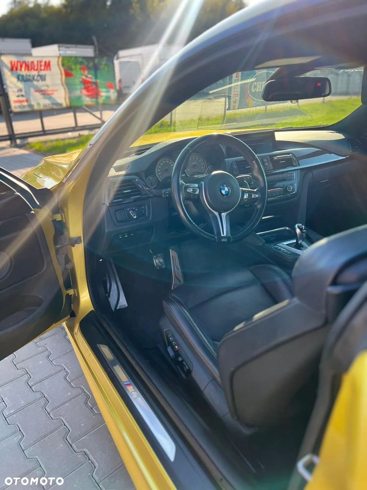 BMW M4 Coupe DKG - 12