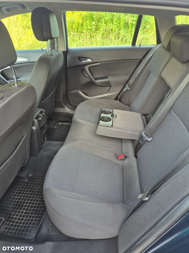 Opel Insignia 2.0 CDTI EcoFLEX S&S - 26