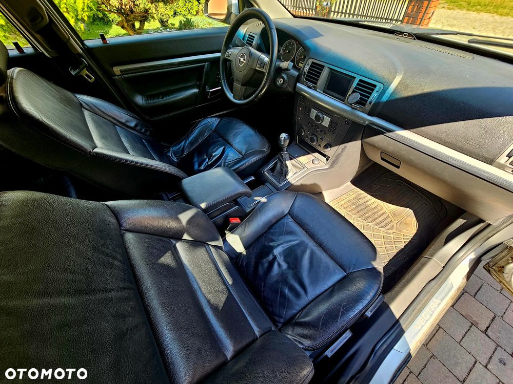 Opel Vectra 1.9 CDTI Essentia - 6