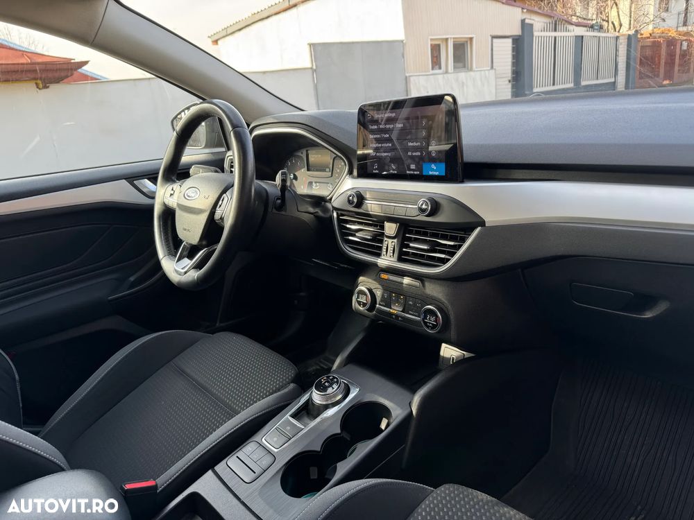 Ford Focus 1.0 EcoBoost Trend - 4