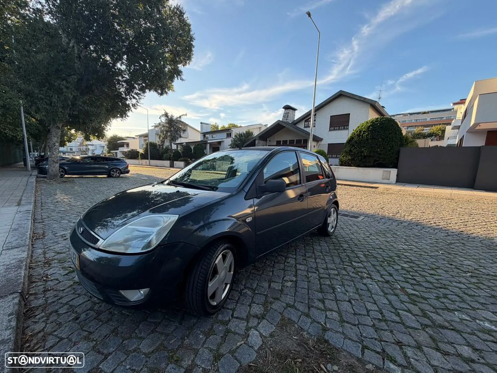 Ford Fiesta - 1