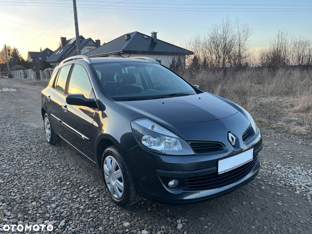 Renault Clio - 2