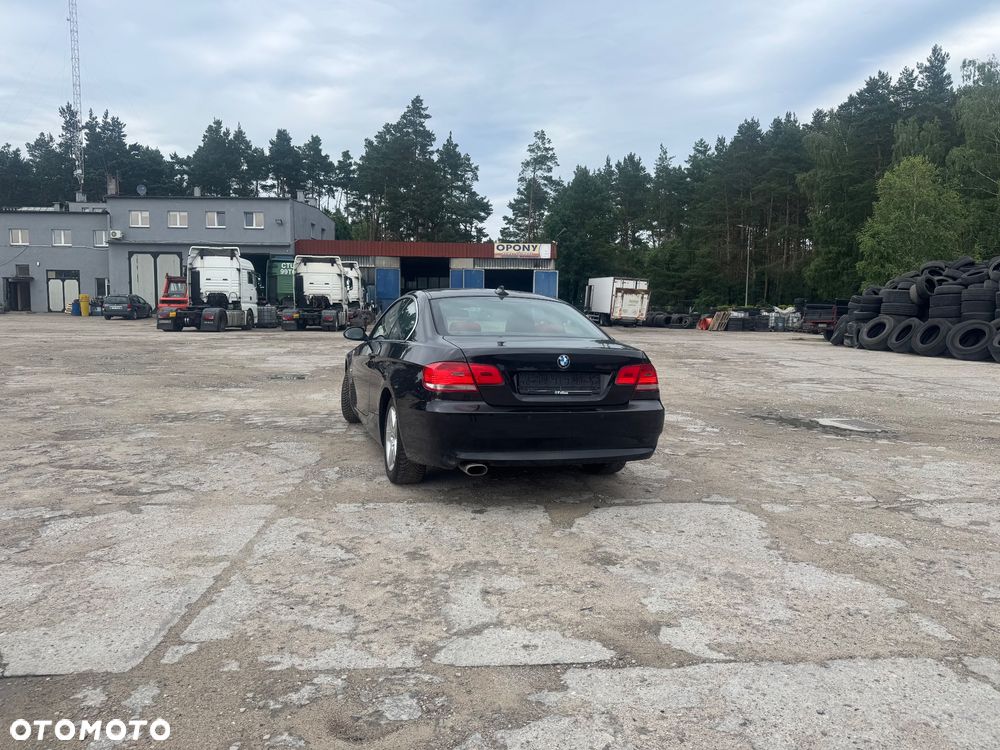 BMW Seria 3 320d - 5