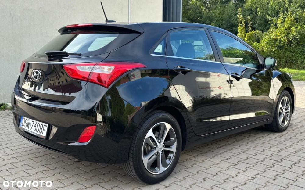 Hyundai i30 1.6 GDI Premium - 3