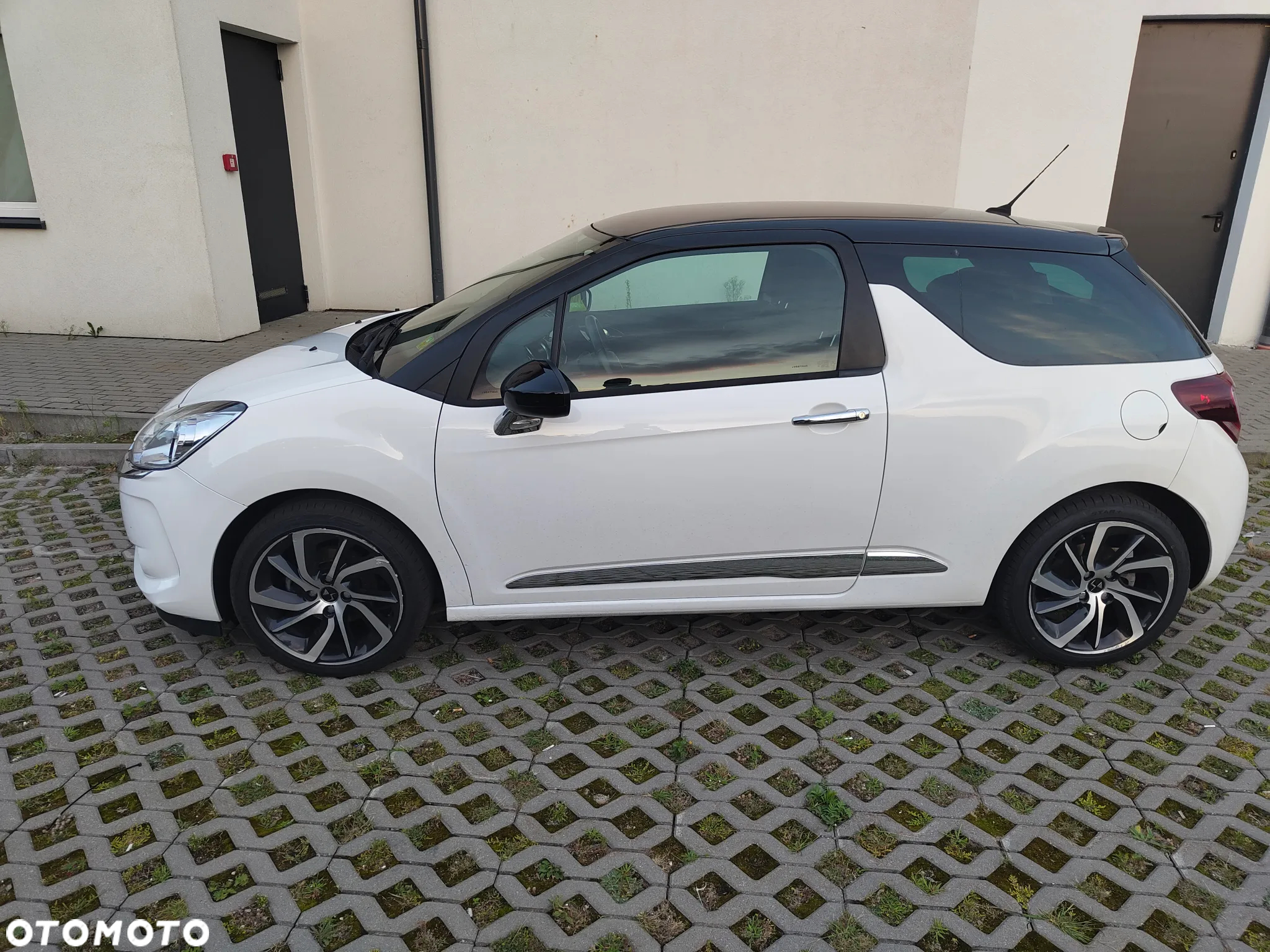 DS Automobiles DS 3 - 3