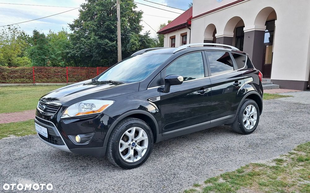 Ford Kuga 2.0 TDCi 2x4 Titanium - 2