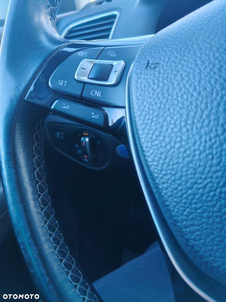 Volkswagen Sharan 2.0 TDI (BlueMotion Technology) Highline - 27