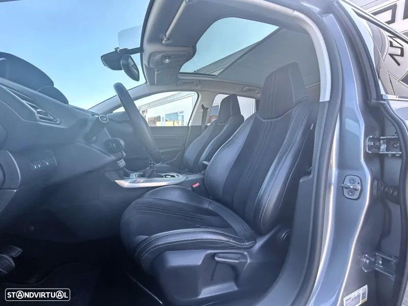 Peugeot 308 1.2 PureTech Allure - 11