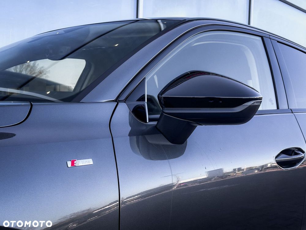 Audi Q3 Sportback - 7