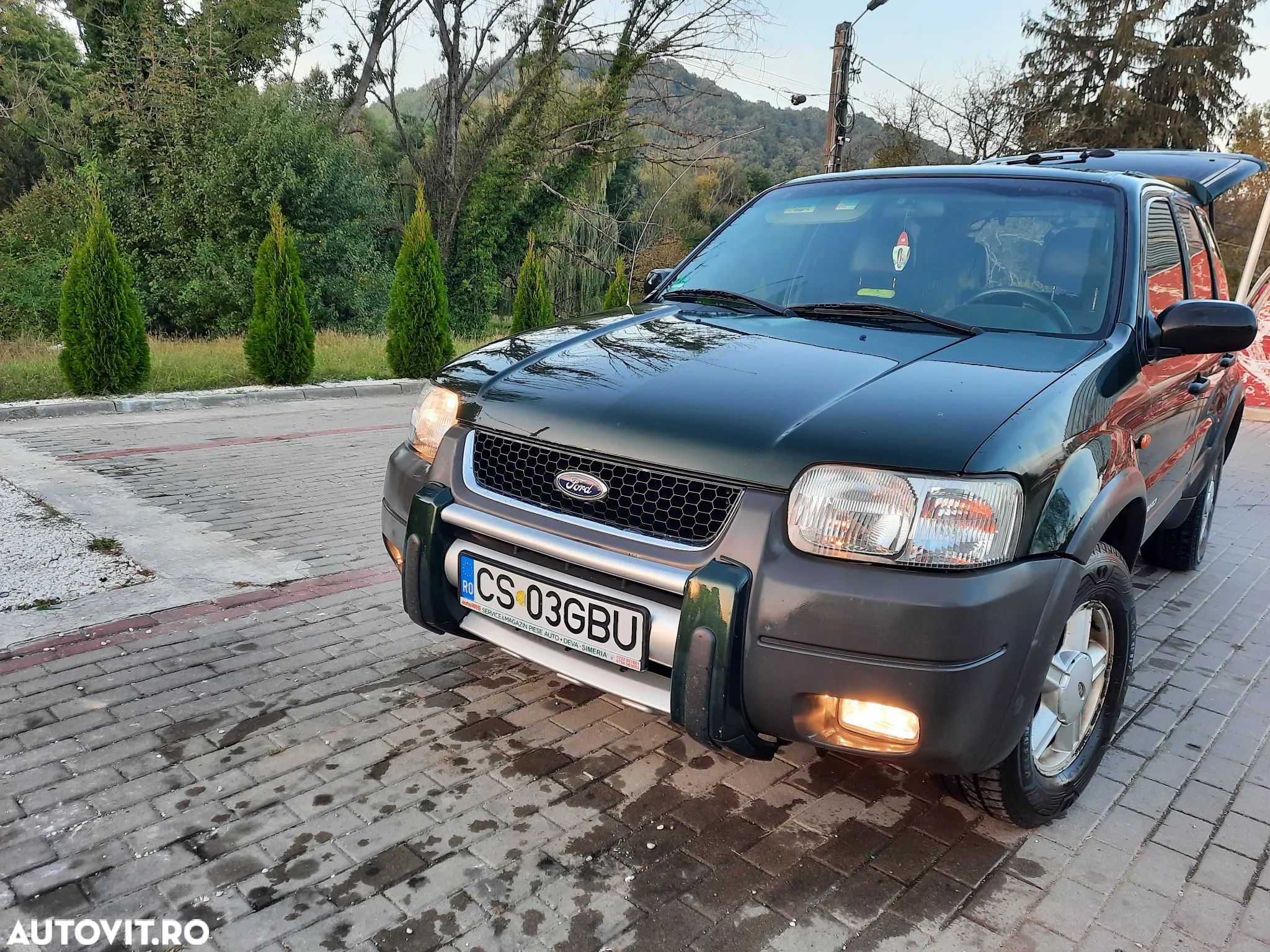 Ford Maverick Standard - 1