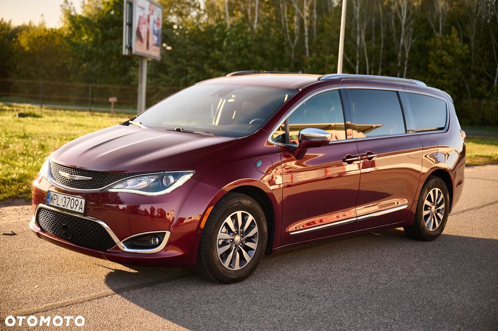 Chrysler Pacifica - 7