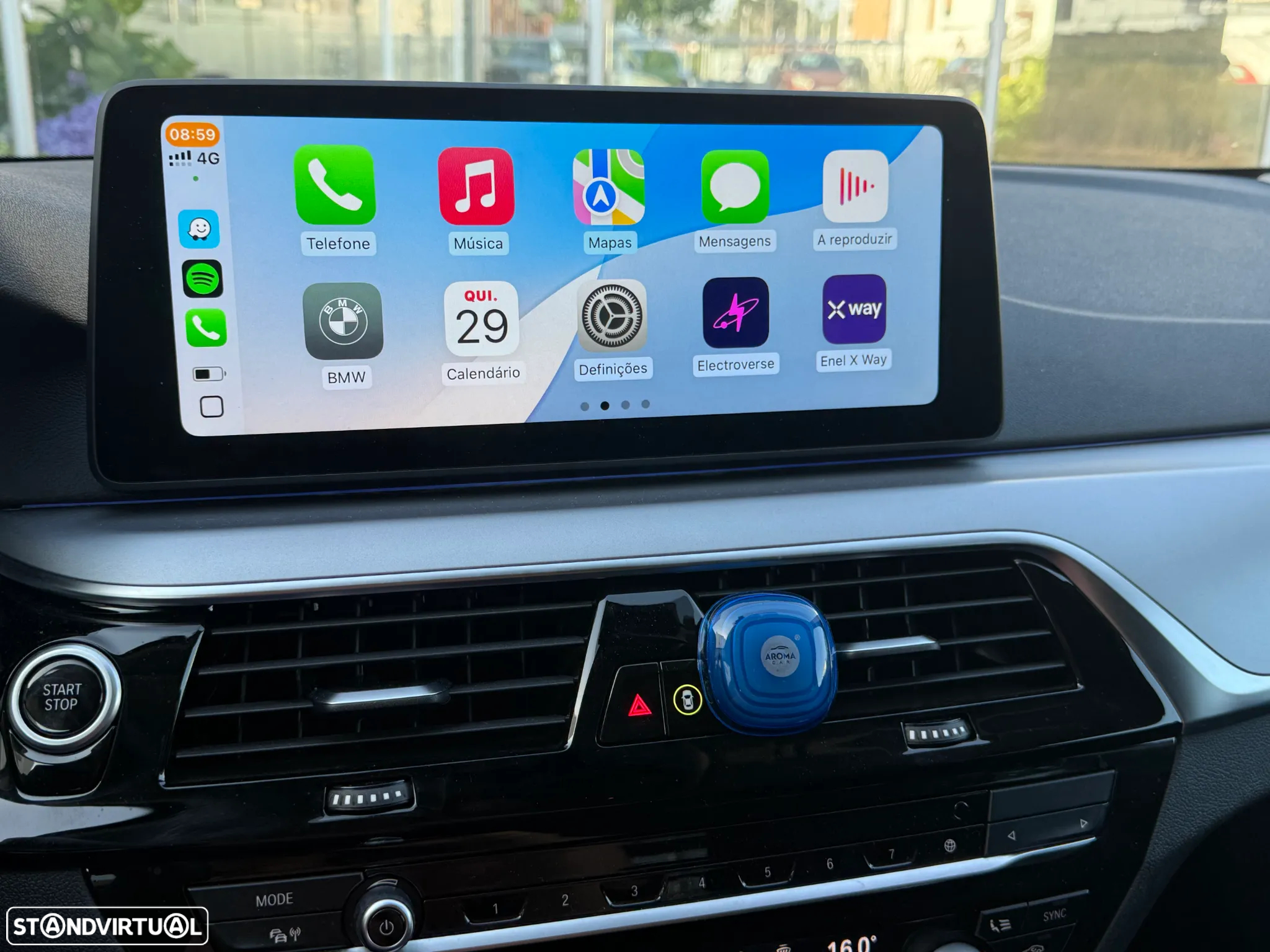 BMW 530 e - 24