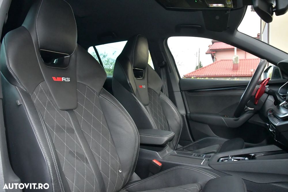 Skoda Octavia 2.0 TSI DSG RS - 19