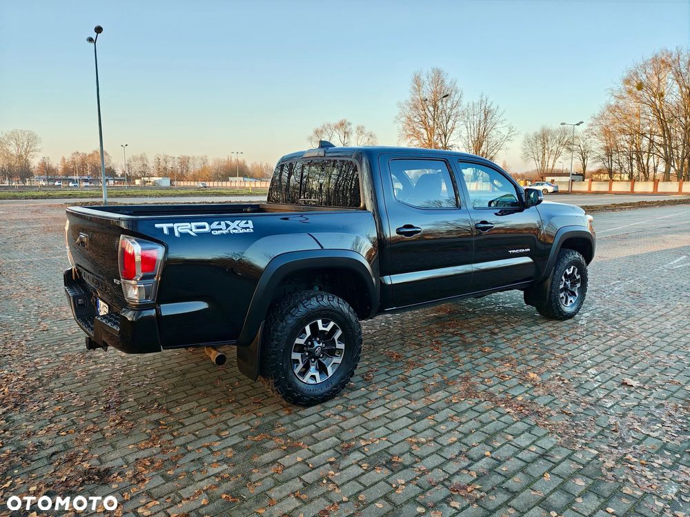 Toyota Tacoma - 7