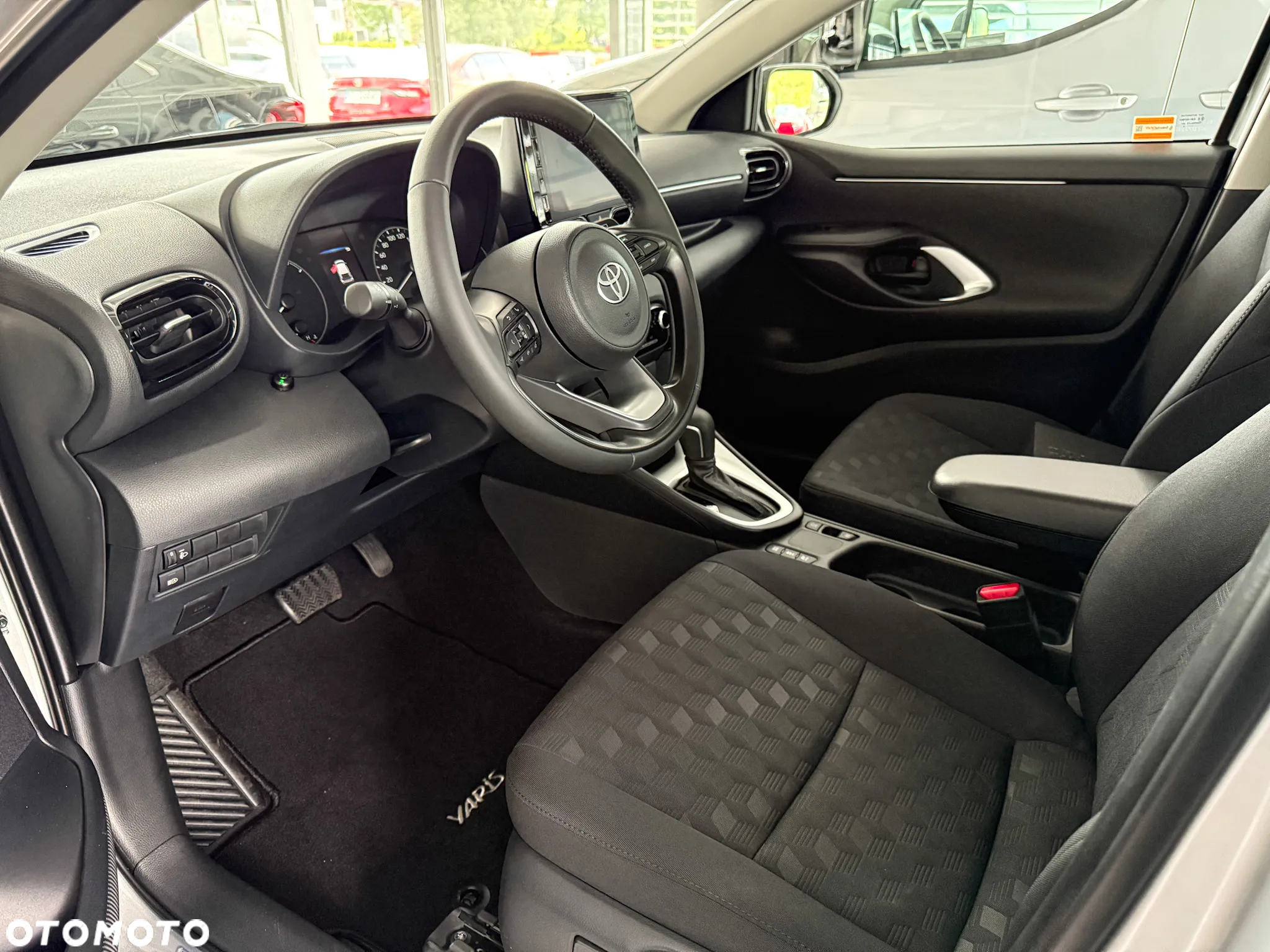 Toyota Yaris Hybrid 1.5 Comfort - 10