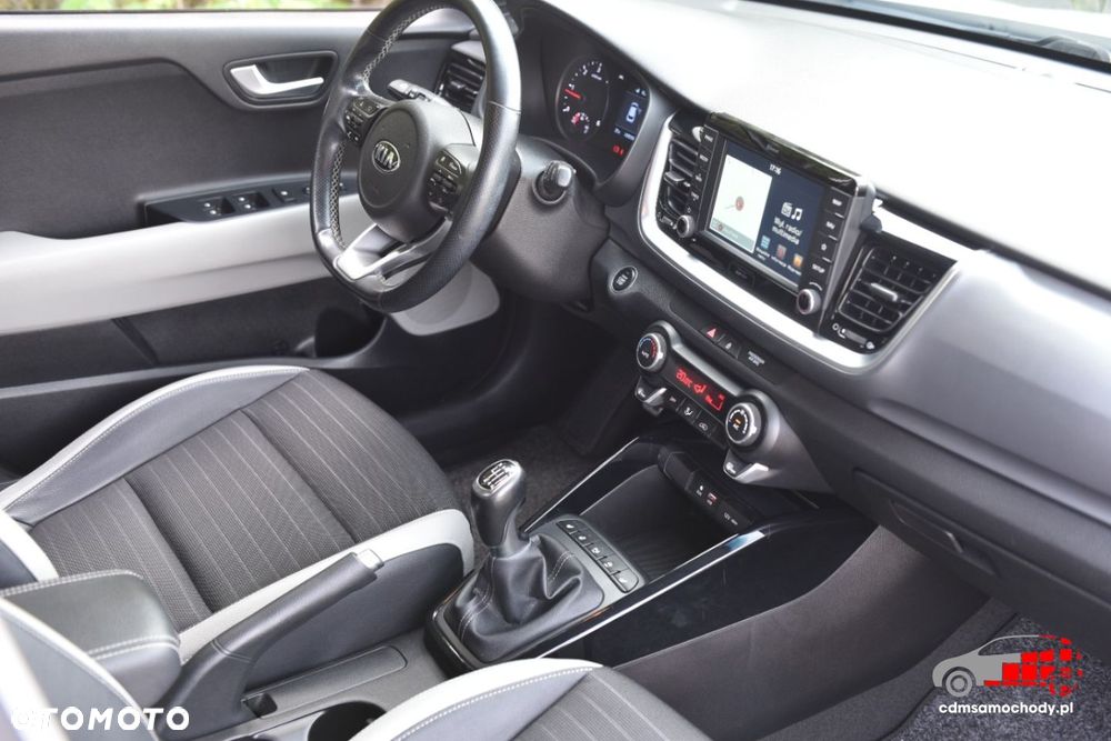 Kia Stonic - 25
