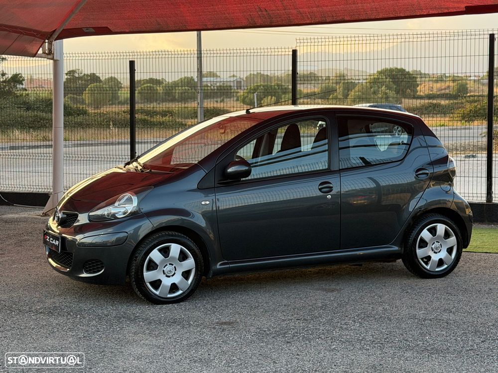 Toyota Aygo Cool - 3