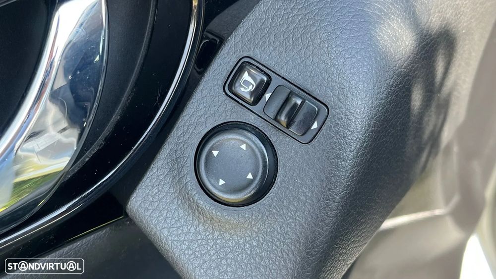 Nissan Qashqai 1.5 dCi Acenta Connect - 18
