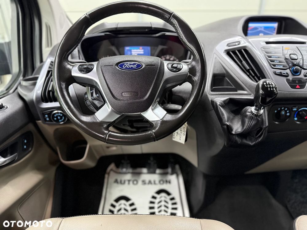 Ford Tourneo Custom 310 L2H1 VA Titanium - 29