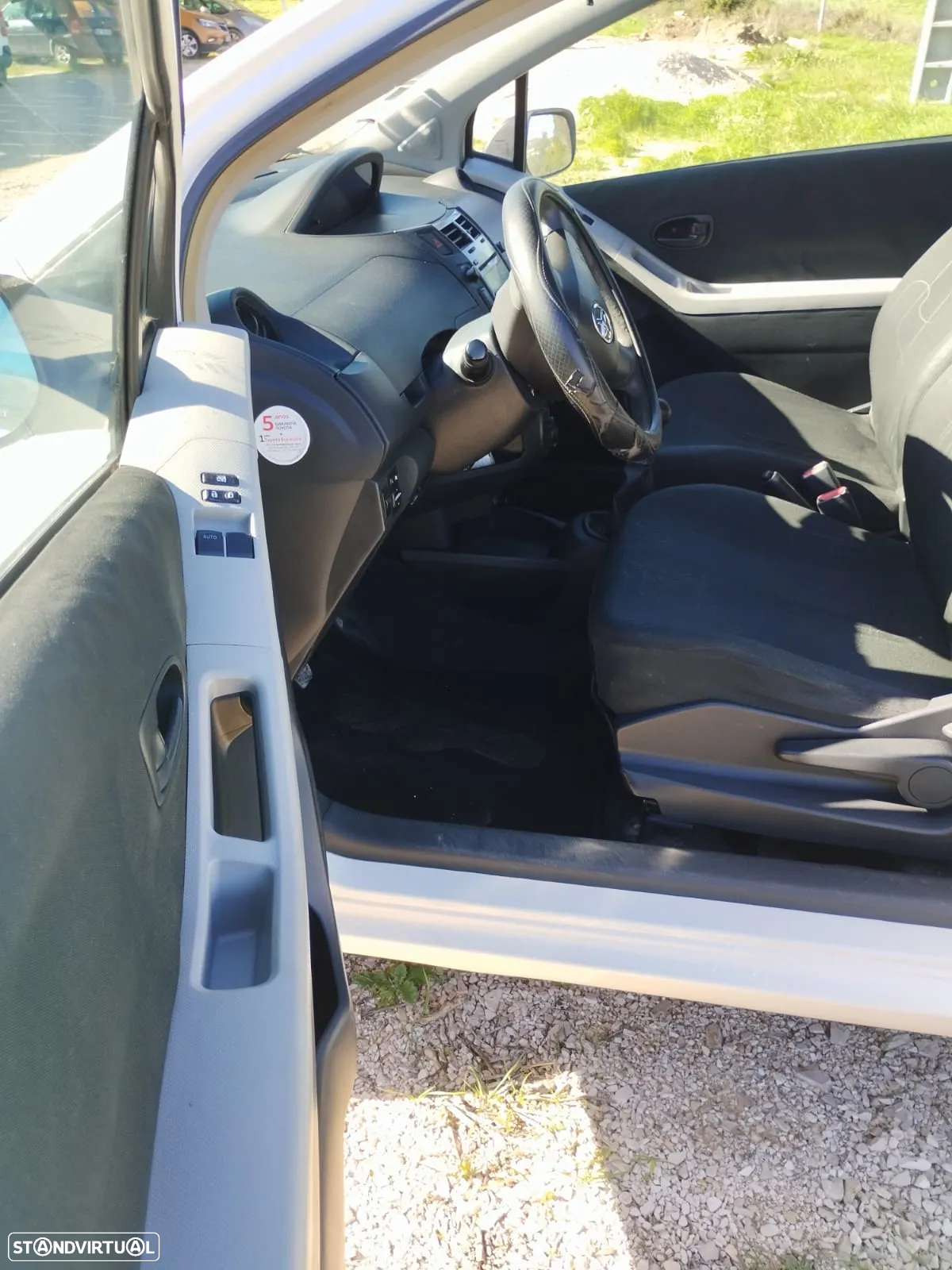 Toyota Yaris 1.4 D-4D AC - 12