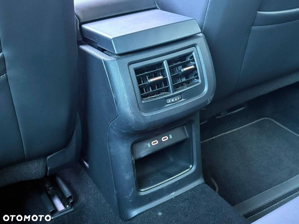 Cupra Ateca 1.5 TSI DSG - 17