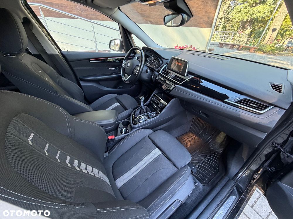 BMW Seria 2 218i Sport Line - 17