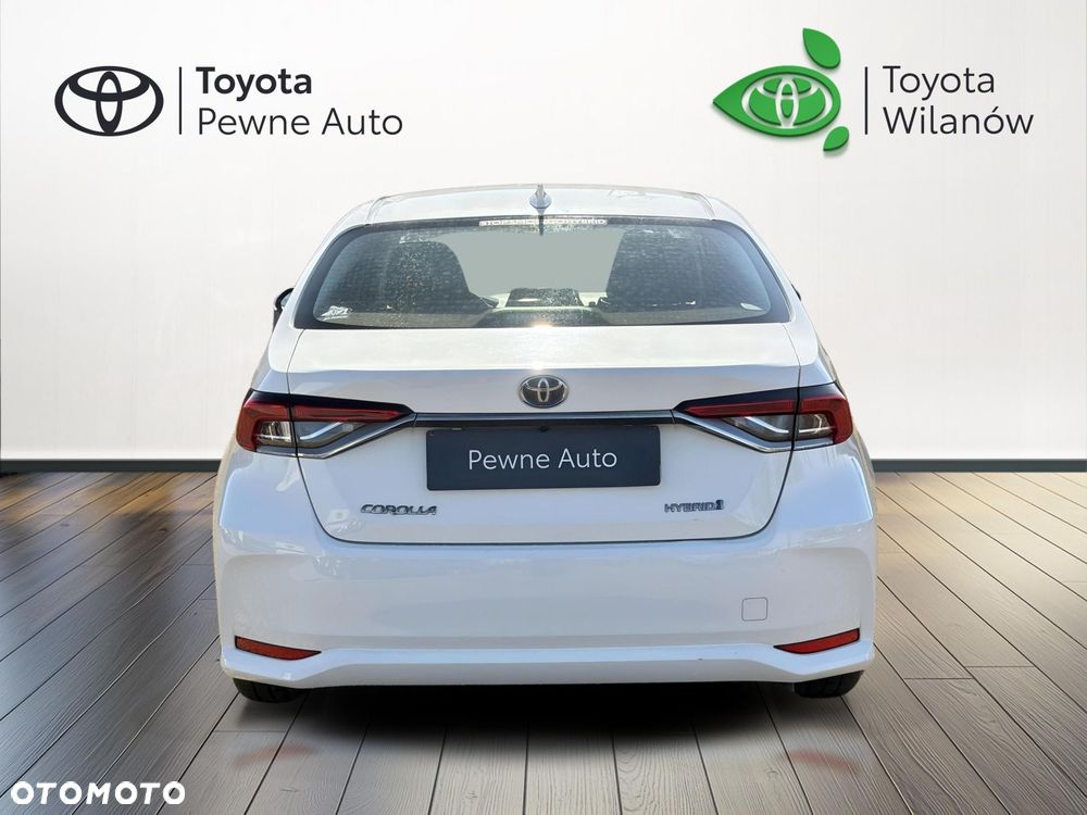 Toyota Corolla 1.8 Hybrid Comfort - 4