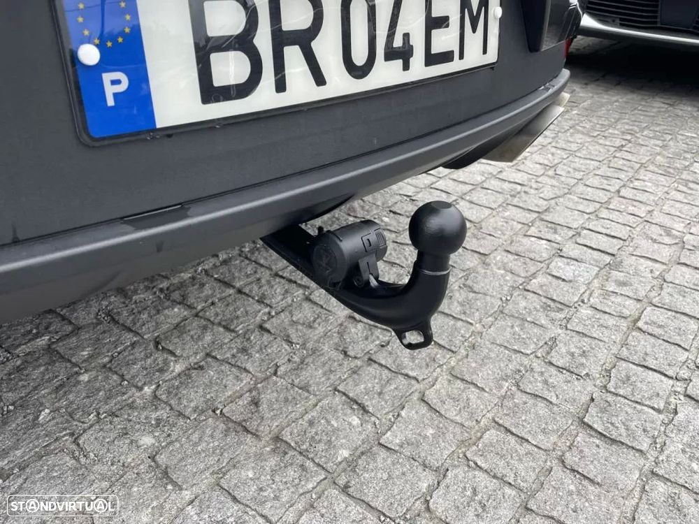 Porsche Macan S - 25