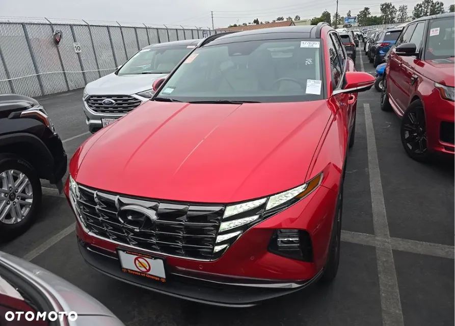 Hyundai Tucson - 2