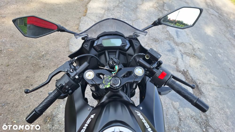 Kawasaki Ninja - 31