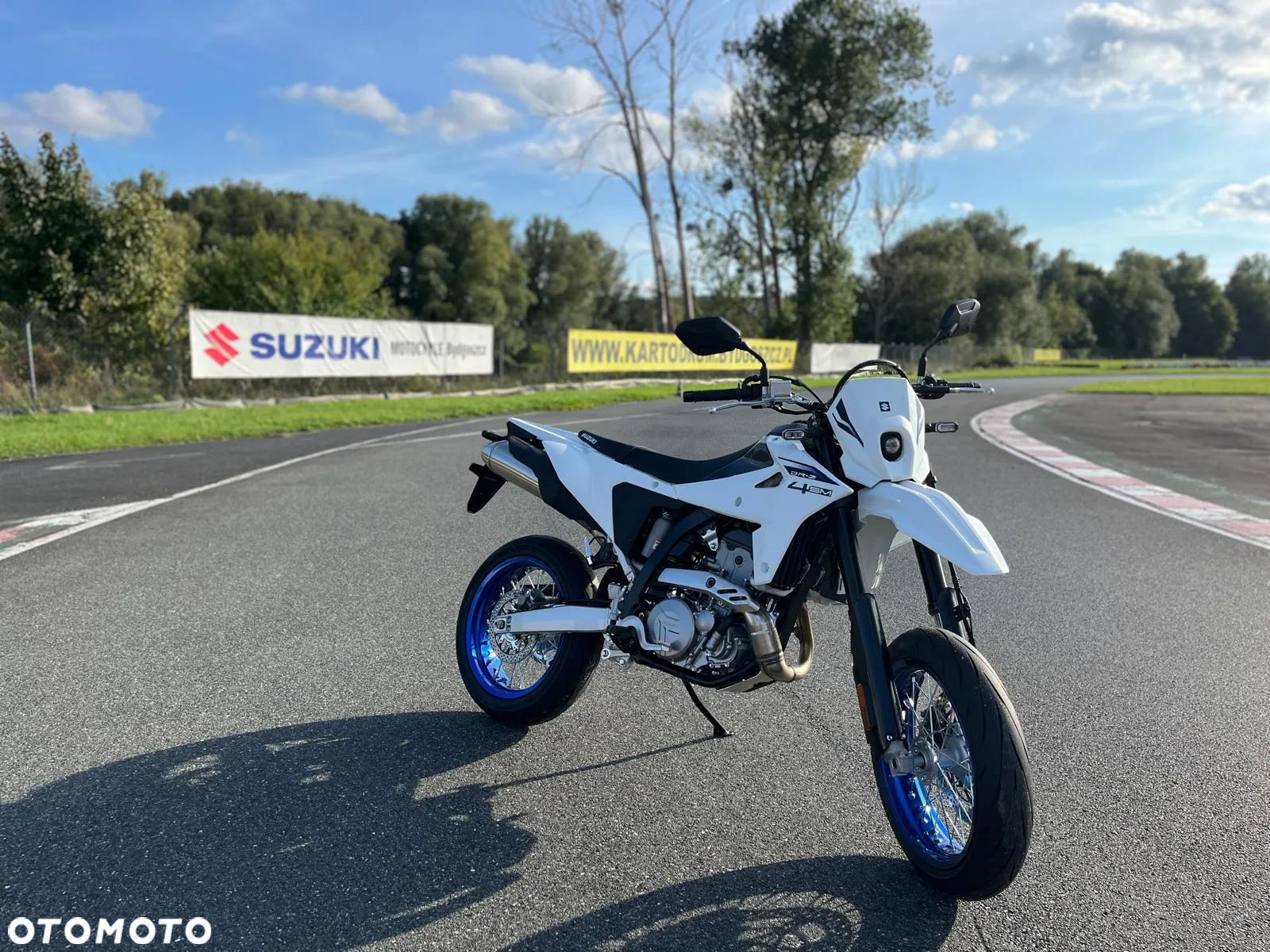 Suzuki DR-Z - 12