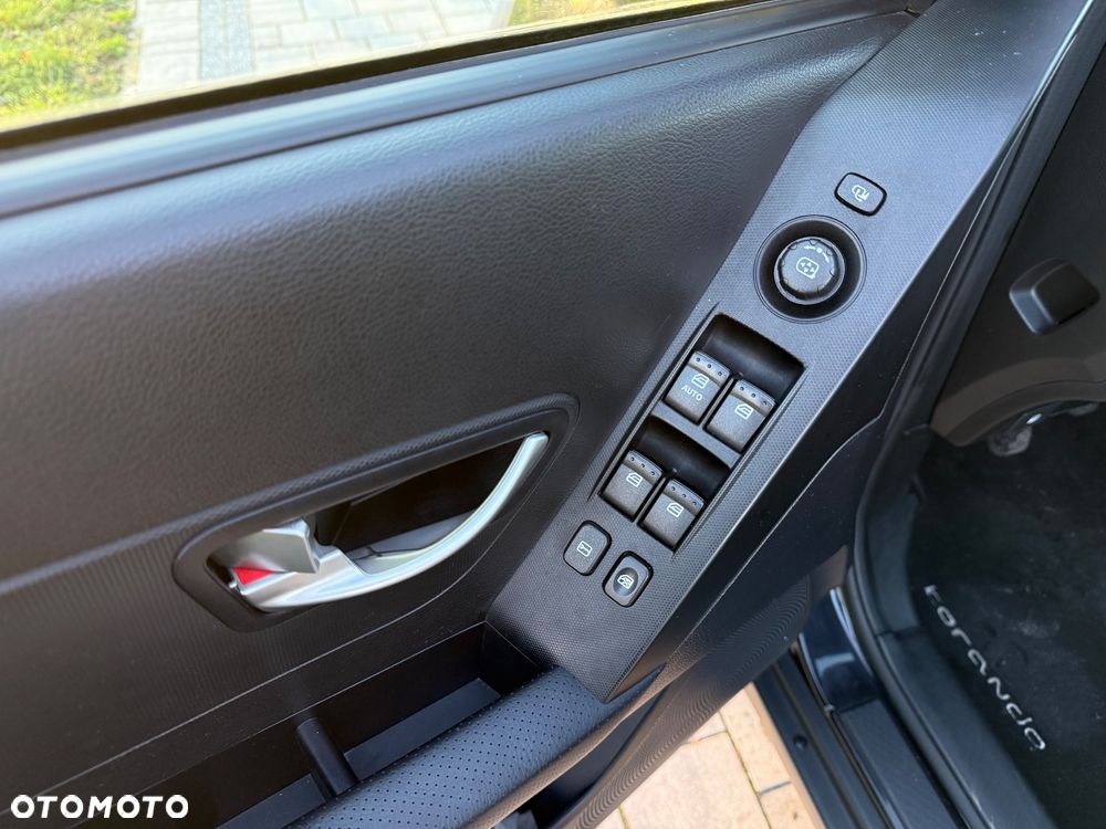 SsangYong/KGM Korando 2.0 e-XDi Quartz 2WD - 16