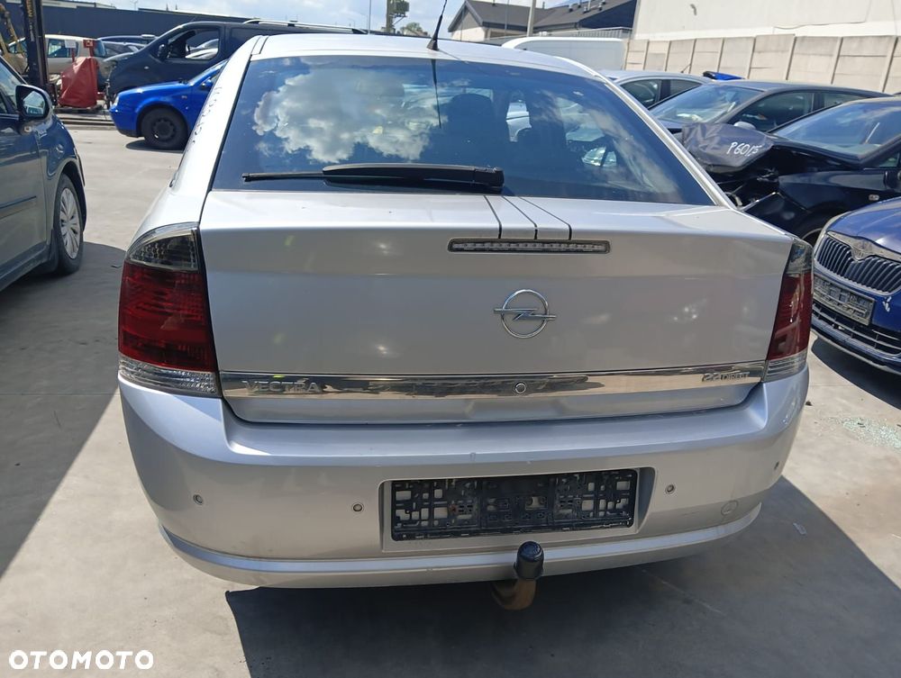Hak Holowniczy (Maska, Lampa, Drzwi, Błotnik) Opel Vectra C Lift 2.2 Benzyna 155 Km 2005R - 5