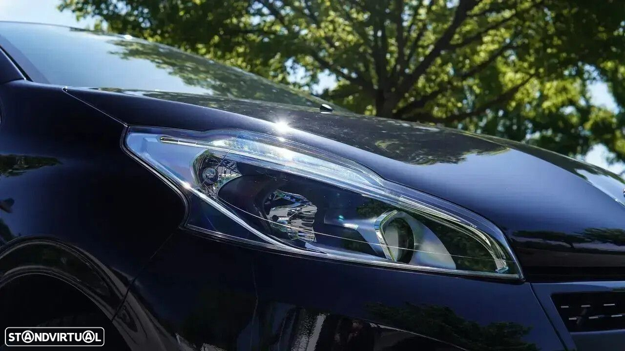 Peugeot 208 1.2 PureTech GT Line - 19