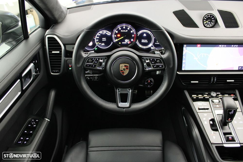 Porsche Cayenne Coupé Turbo S E-Hybrid - 11