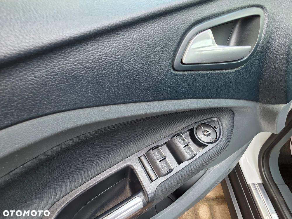Ford C-MAX 1.6 TDCi Edition - 22