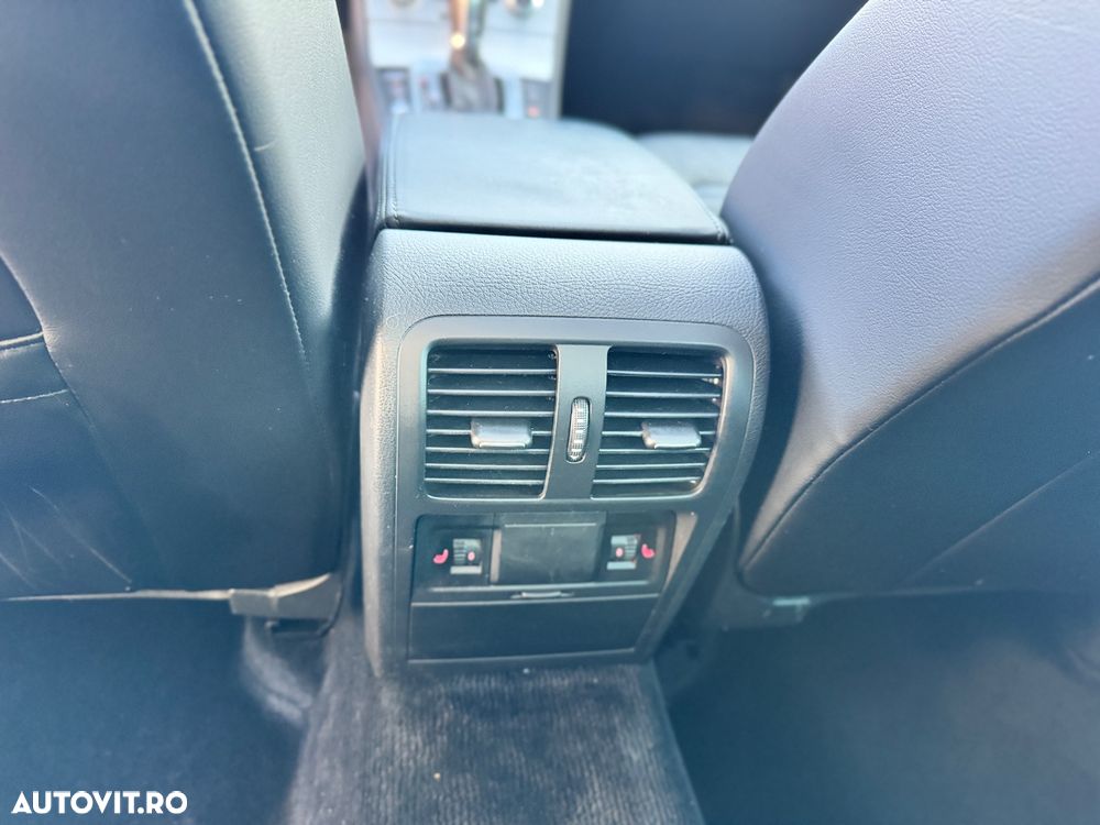 Volkswagen Passat - 17