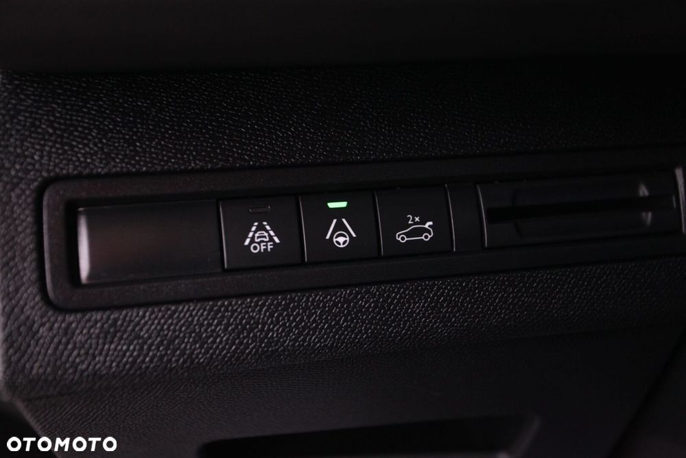 Peugeot 5008 1.2 PureTech mHEV GT S&S e-DCS6 - 19