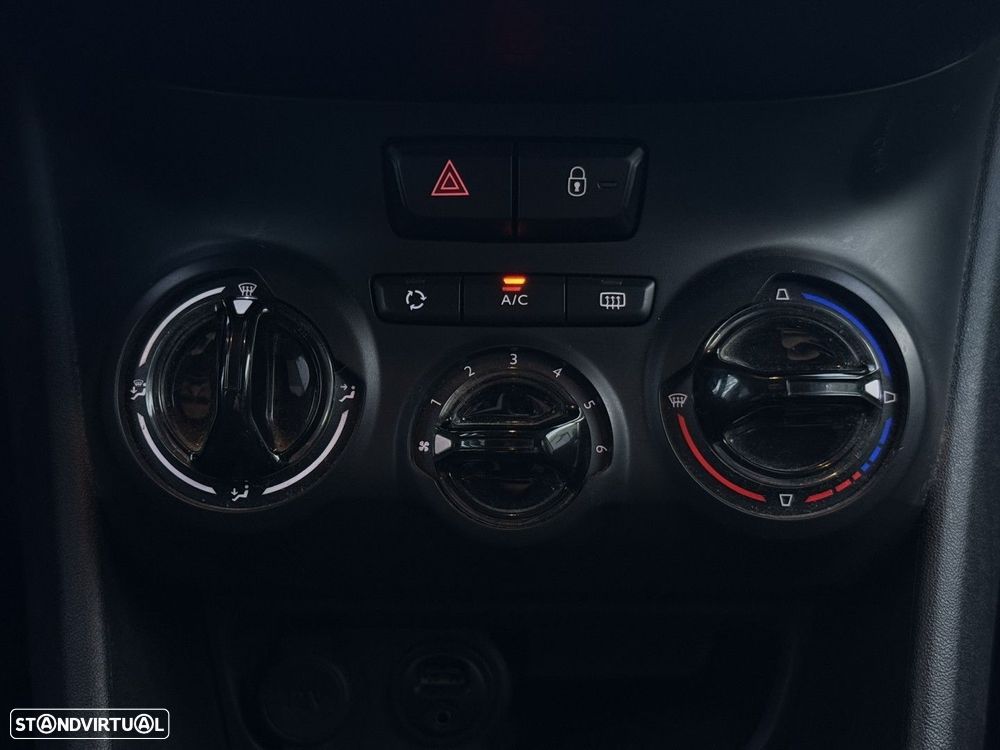 Peugeot 2008 1.2 PureTech Style - 11