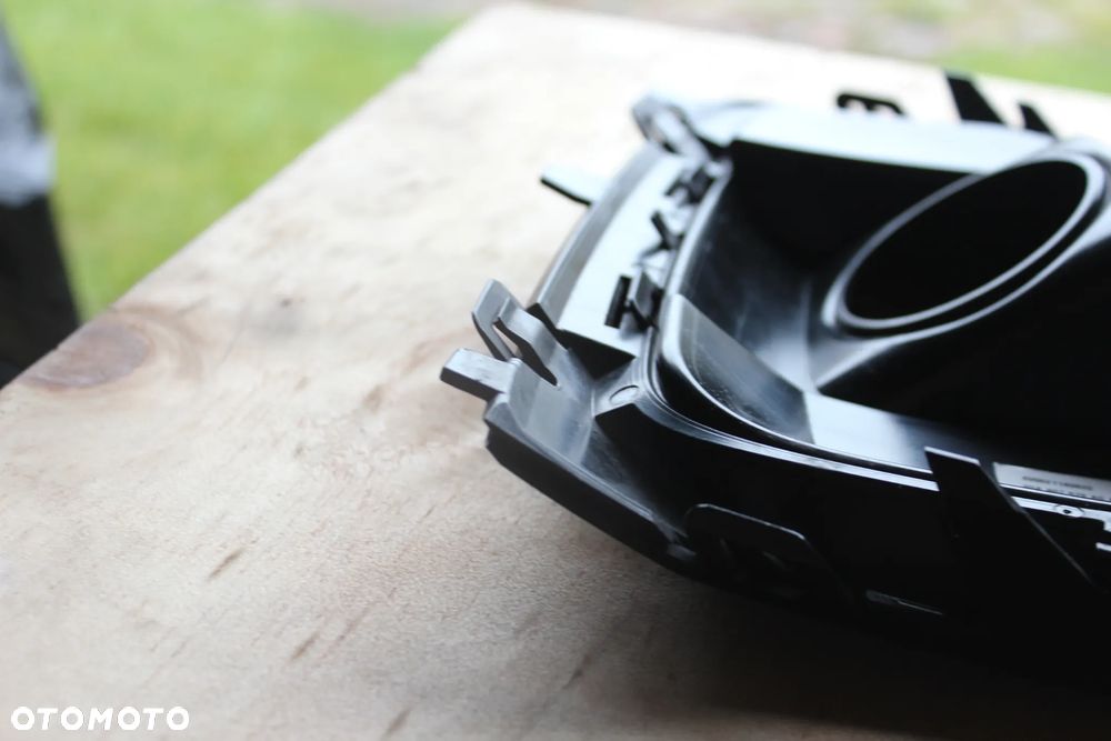 KRATKA ZDERZAKA LEWA AUDI Q5 80A LIFT S LINE 80A807679AG 2023 - 13