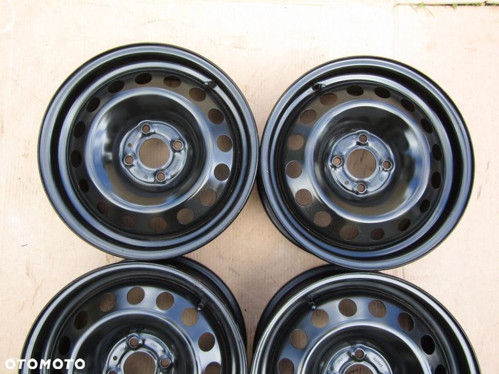 4x Felgi 15 Renault Clio II III Modus Thalia Dacia Lodgy Logan Sandero ET40 - 6