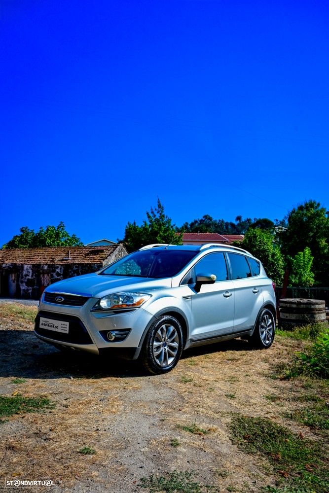 Ford Kuga 2.0 TDCi Titanium - 3